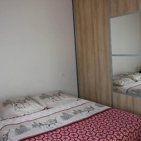 Appartement Vue Sur Le Golf Et Le Lac Leman أفيو لي با المظهر الخارجي الصورة
